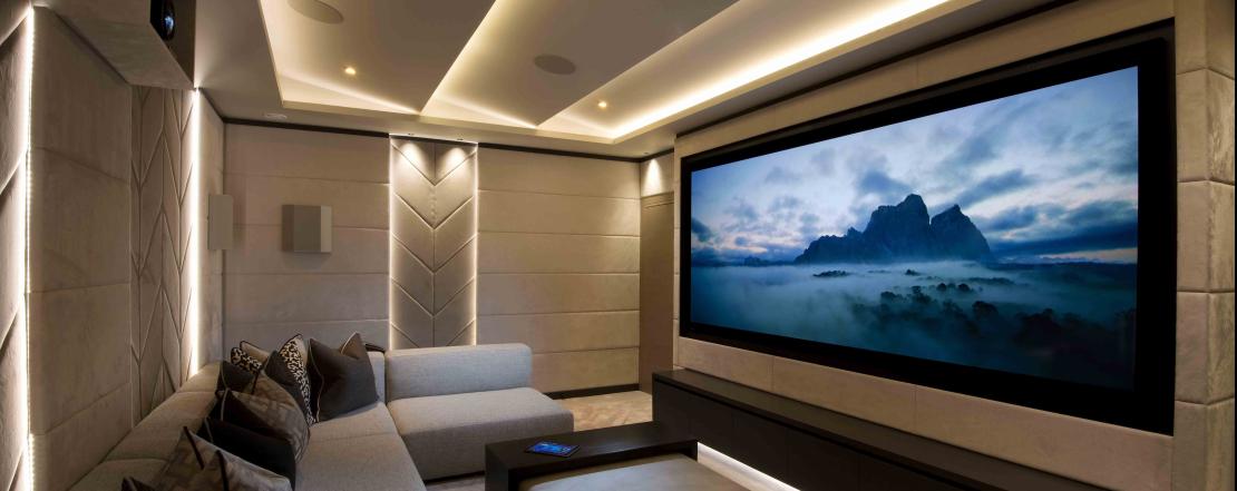 Thuisbioscoop home cinema